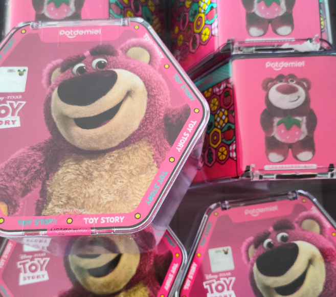 正品现货迪士尼草莓熊盲盒水果派对挂件礼盒玩具毛绒公仔挂件可爱