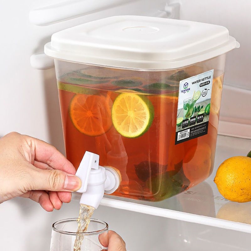 网红大容量塑料凉冷水壶带龙头冰箱家用密封果茶壶按压式饮水器