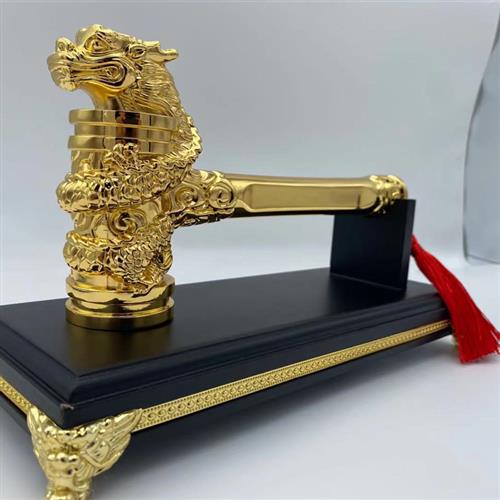 金色龙头狮子头锤子装饰装修公司开工大吉仪式质量锤桌布刻印字