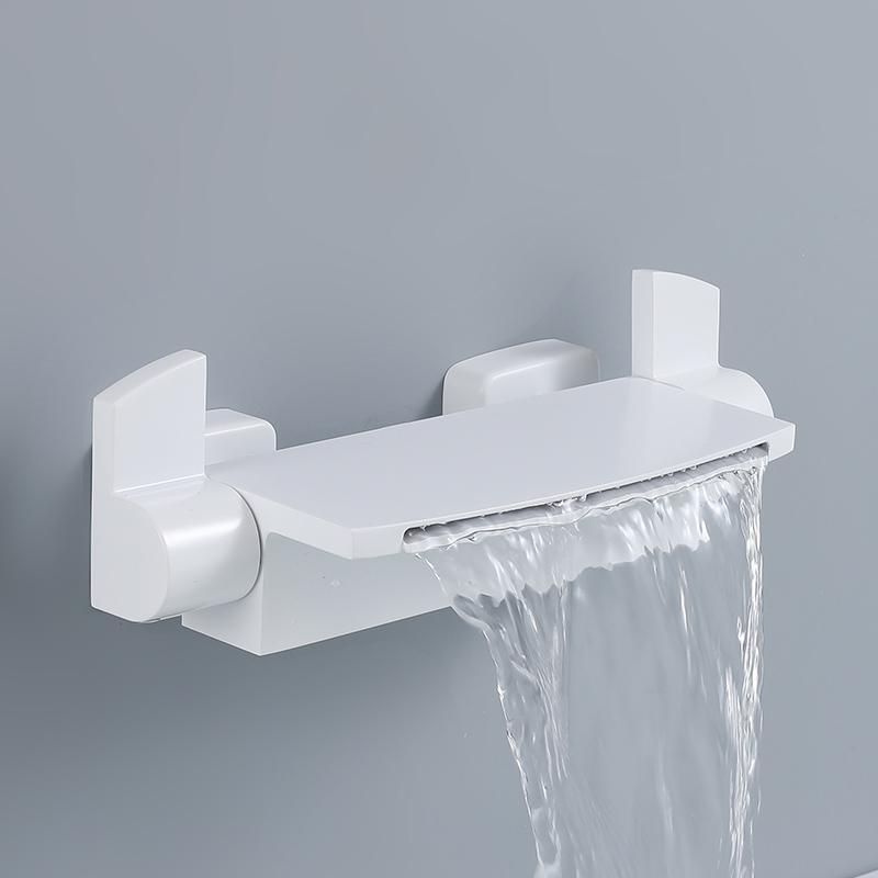 全铜浴缸专用水龙头钢边式白色冷热入墙式枪灰色墙出瀑布浴缸龙头