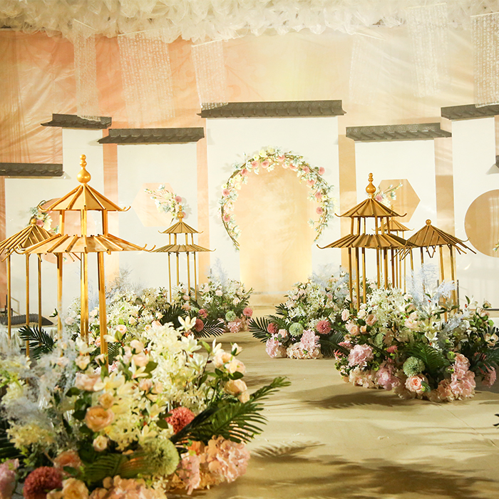新款婚庆道具六角喜亭路引金色白色凉亭屏风中式婚礼迎宾摆件装饰