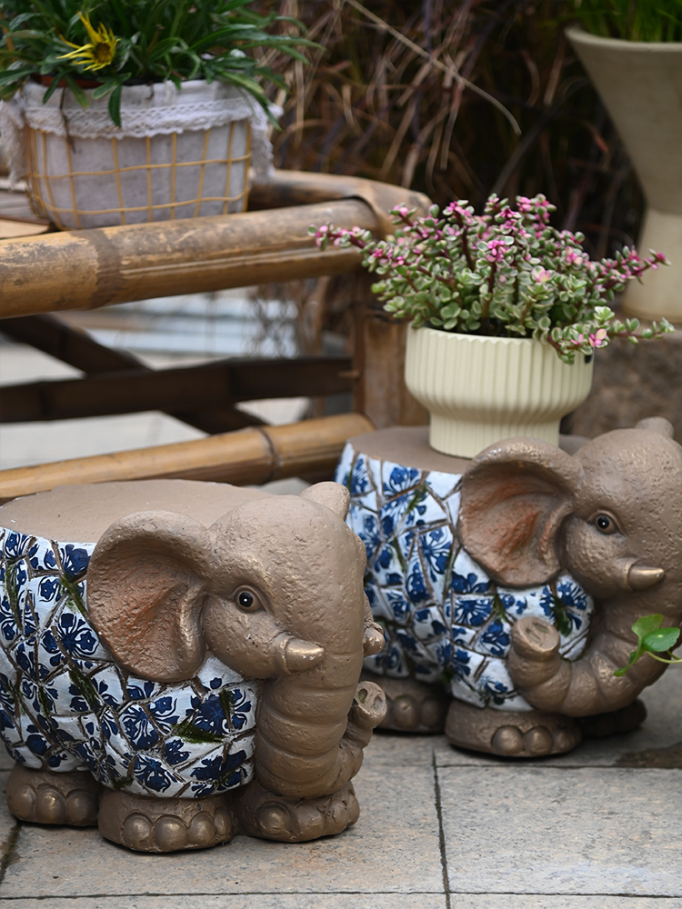 大象摆件花园庭院动物换鞋小凳子花盆底座装饰动物青花瓷新中式凳
