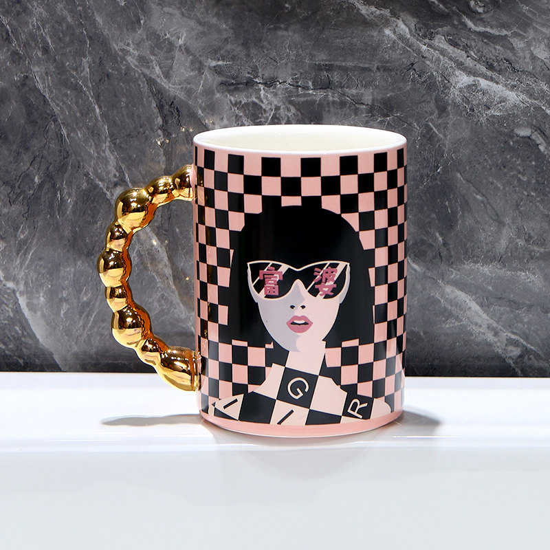 高颜值陶瓷口杯茶杯马克杯家用牛奶杯咖啡杯情侣杯大容量粉色杯子