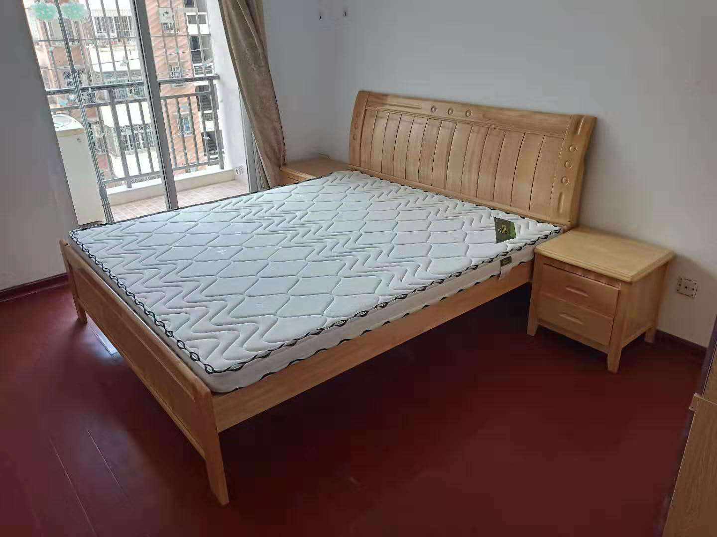 福州1.5米实木床橡木出租房用住宅家具双人1.8米经济型单人床铺