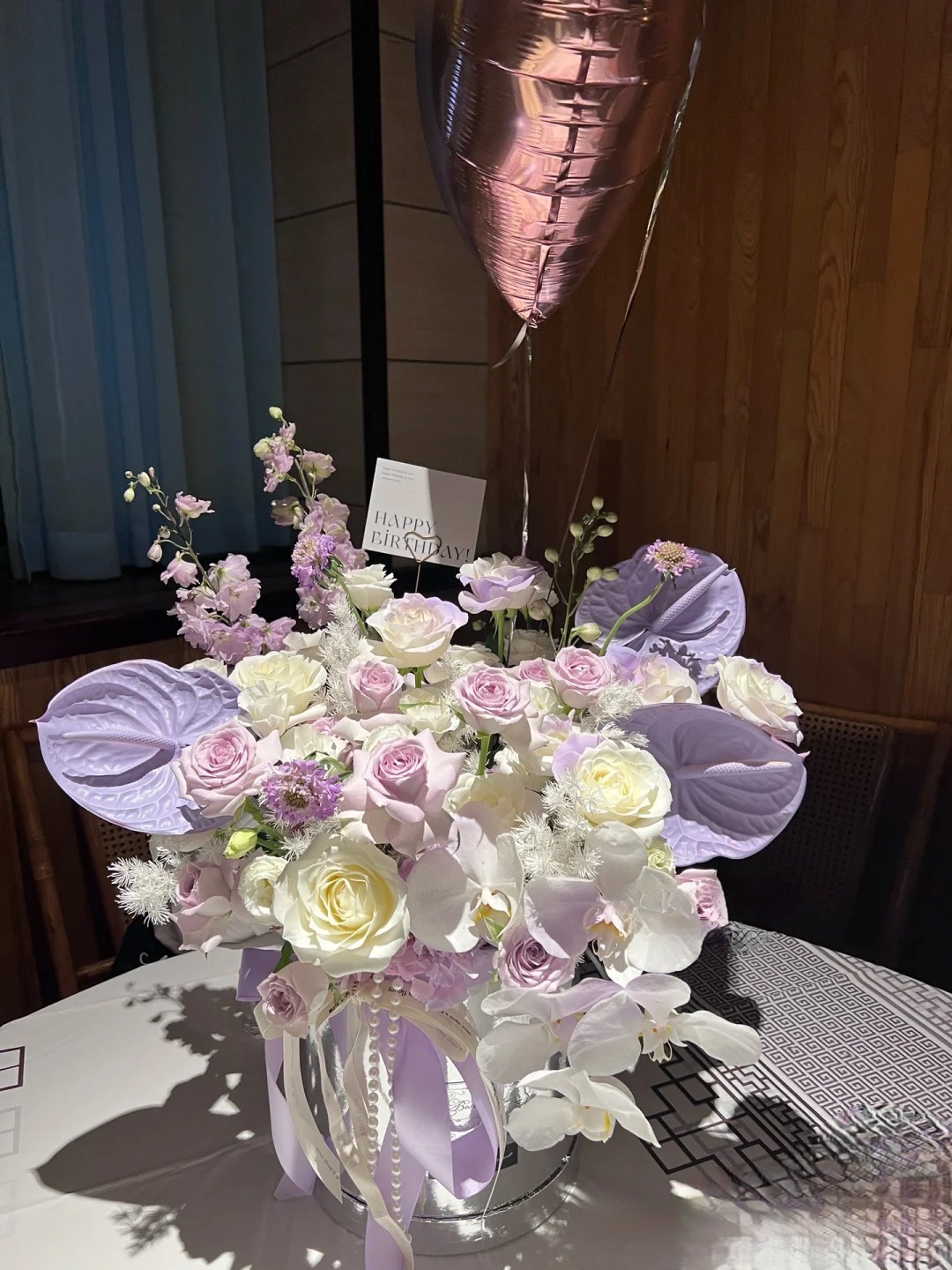 深圳同城鲜花速递高端大气抱抱桶520情人节礼物玫瑰生日紫色花束