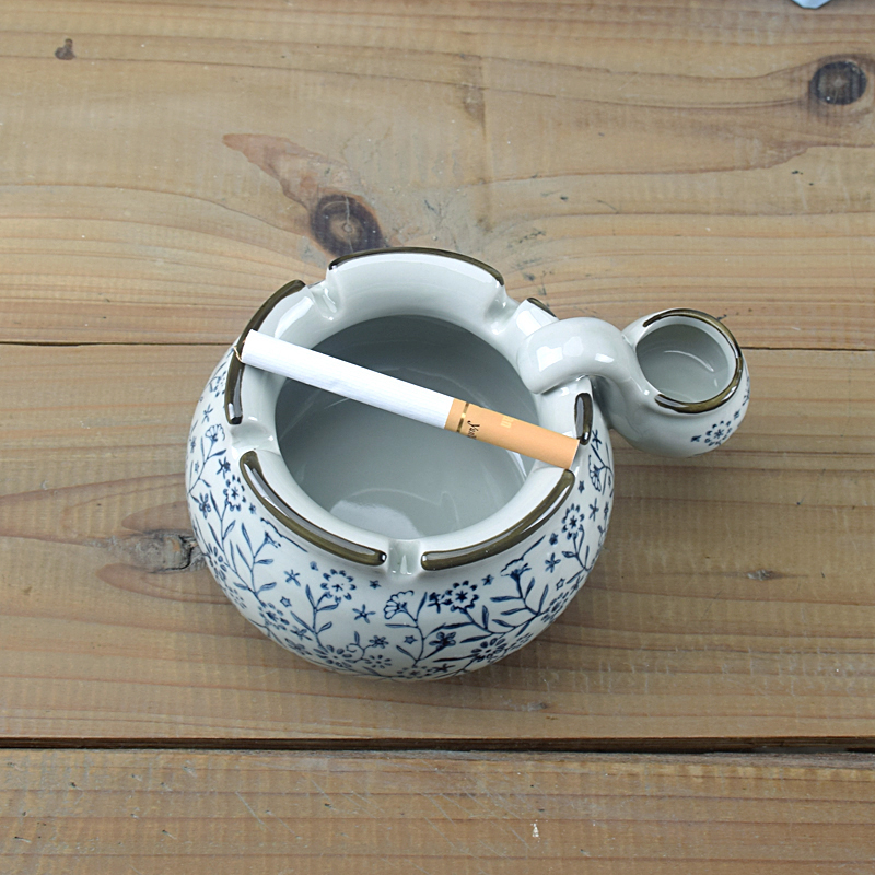 陶瓷烟灰缸可爱防飞灰创意个性简约办公室多功能家用带水槽烟灰缸