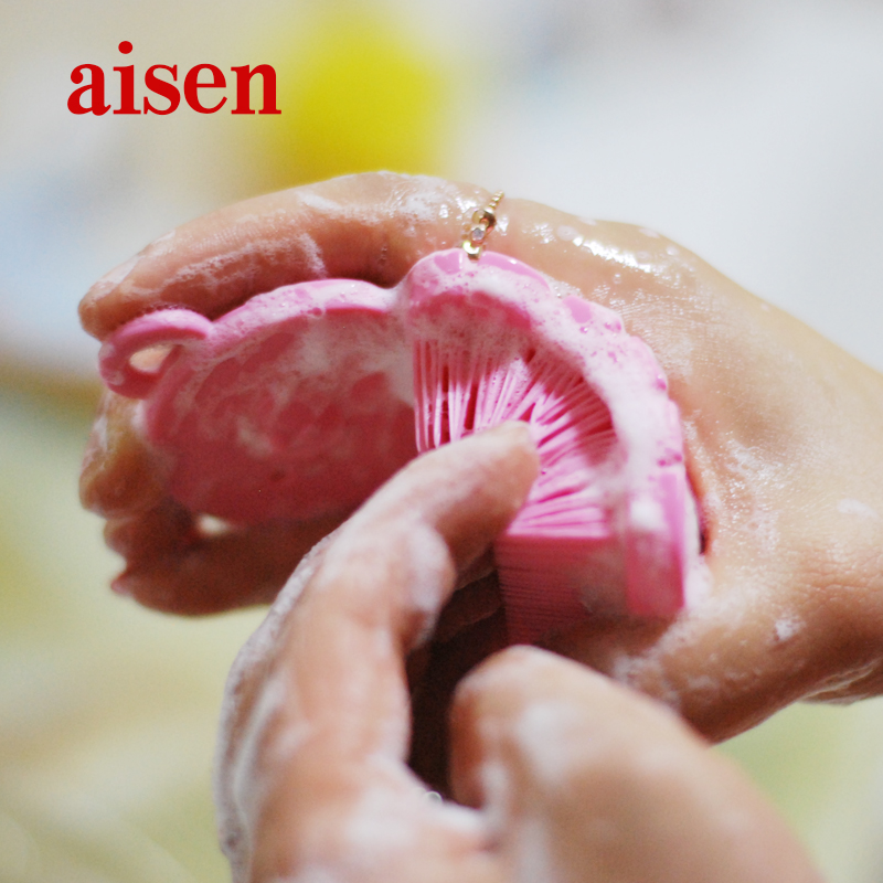 日本儿童软毛指甲缝洗手刷可弯曲不伤手宝宝洗手指甲刷清洁刷可爱