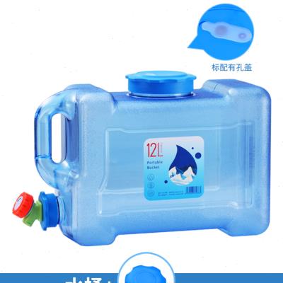 罐塑料户外水桶装车载水箱蓄水纯净水饮水桶储水带家用储水用龙头