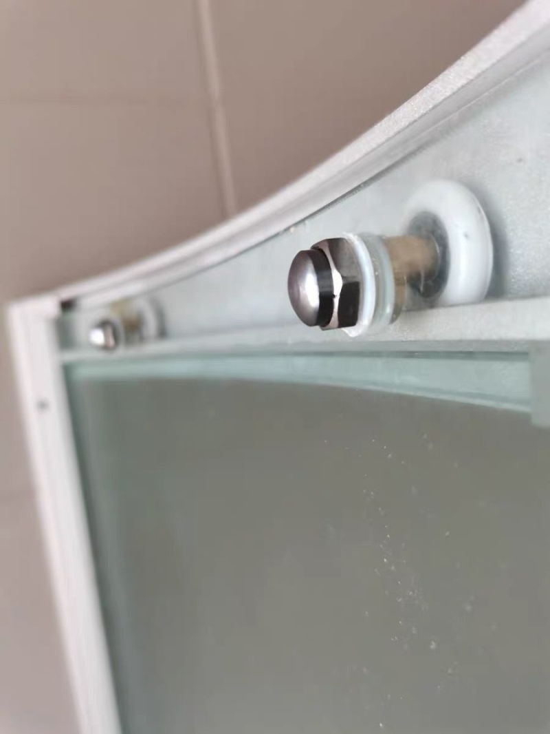 淋浴房移门滑轮圆弧轨道吊挂门轮浴室玻璃推拉门偏心轮冲淋房配件