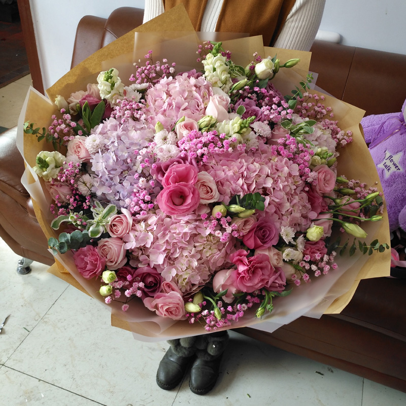 绣球 粉色系 组合花束 私人订制鲜花个性超大花束长春鲜花速递