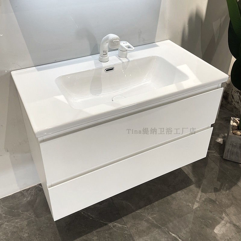 白色烤漆浴室柜组合陶瓷一体盆简约洗脸盆北欧卫浴现代定制kvk