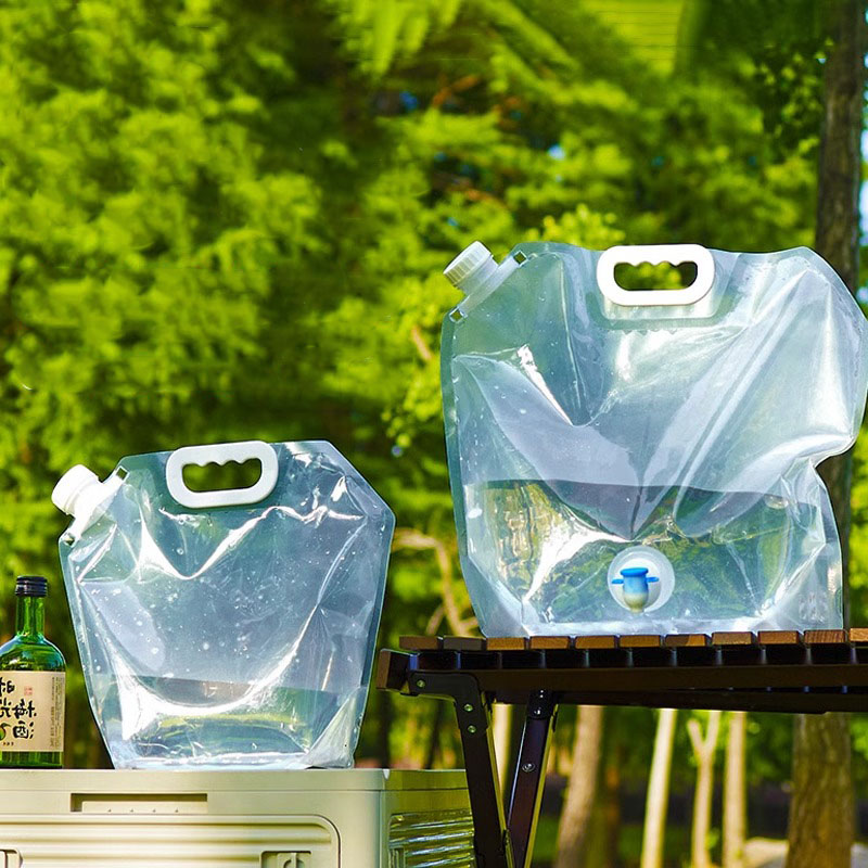 户外便携折叠水袋大容量塑料露营车载旅游食品级水桶带龙头储水袋