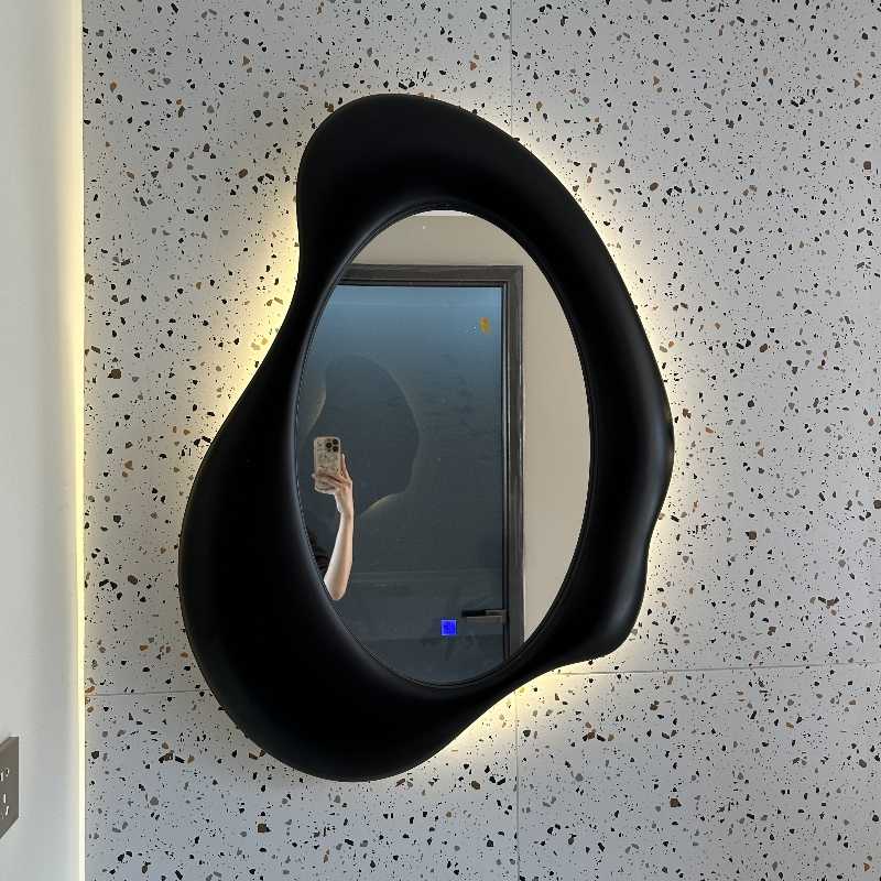 家莉欧法式可爱风壁挂复古异形智能led卫浴镜形梳妆化妆浴室镜子