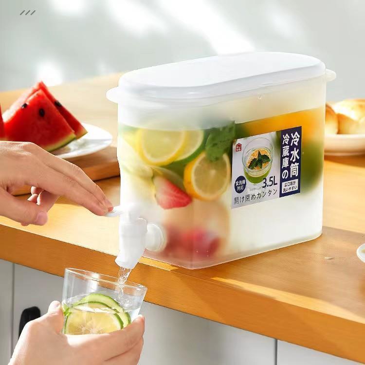 现代简约壶可放冰箱家用塑料桶饮料壶泡柠檬水水果冷水自带龙头冷