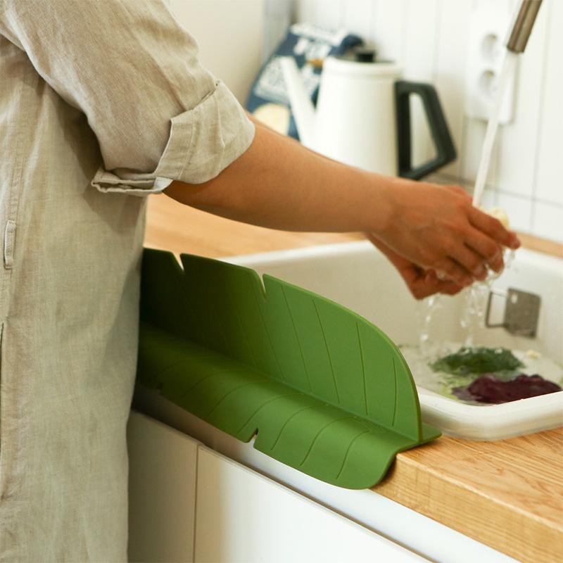 厨房水槽洗手台挡水板防溅水挡水条水池洗碗池边缘台上盆水盆硅胶