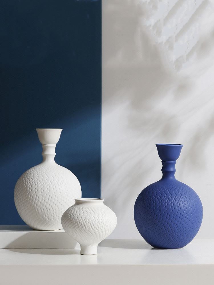 售楼部大厅简约白色克莱因蓝陶瓷花瓶摆件家居样板间装饰品器皿售