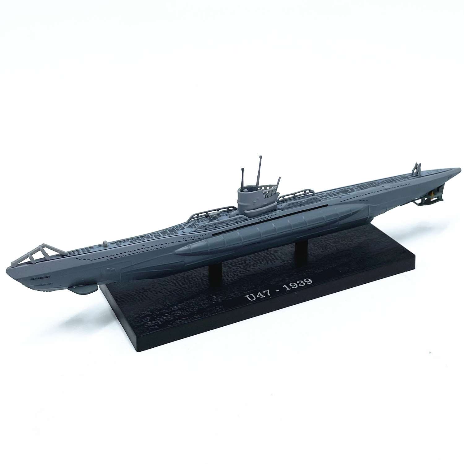 正品1:350德国潜艇U47和U181新款合金金属成品摆件免胶分色模型AT