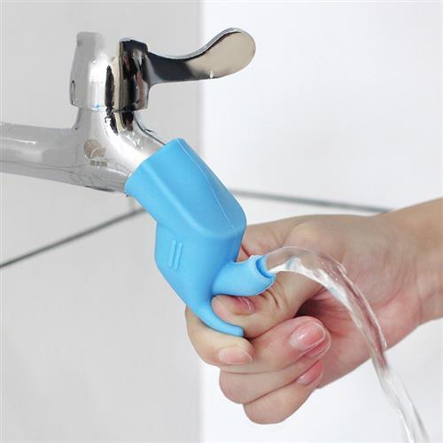 水龙头延伸器通用厨房家用水槽过滤嘴防溅头嘴加长儿童洗手延长器