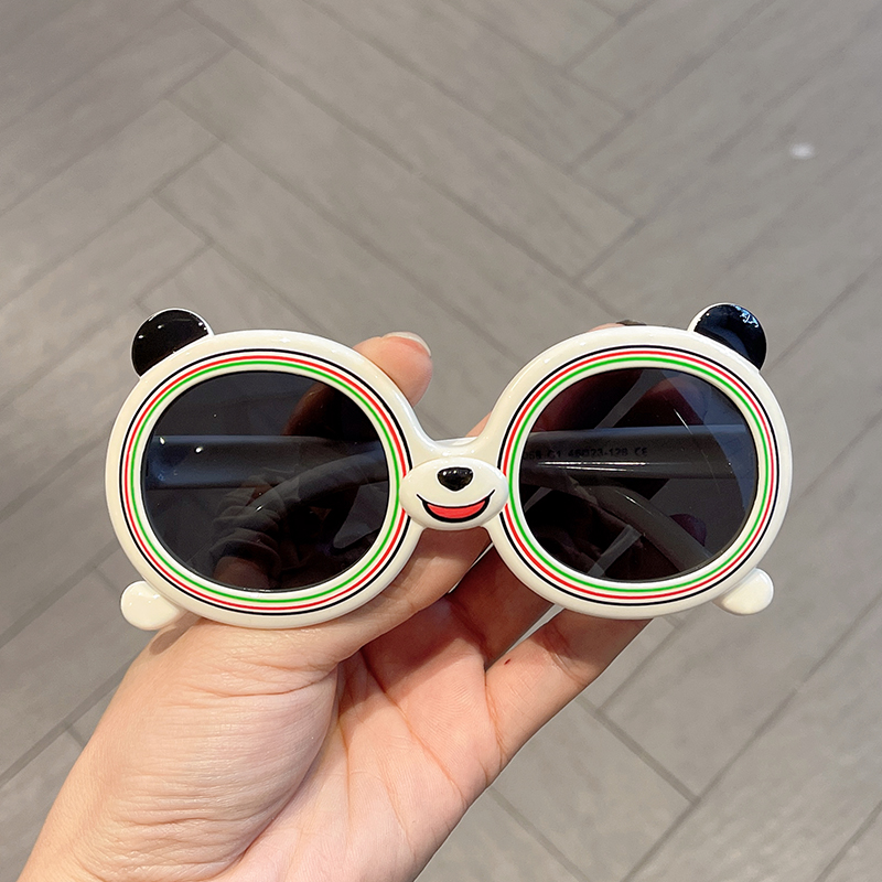 儿童硅胶眼镜男女童卡通小熊猫眼镜夏季防紫外线宝宝遮阳偏光墨镜