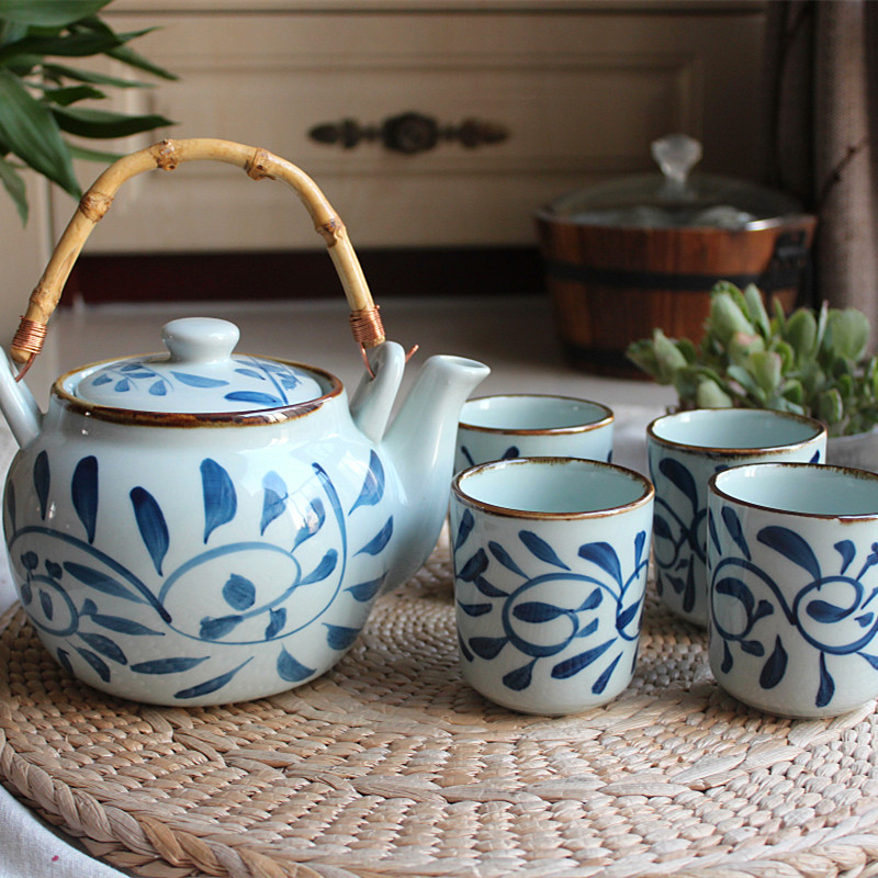 日式陶瓷茶壶套装蓝藤茶壶茶杯釉下彩手绘水壶水杯餐厅家用提梁壶