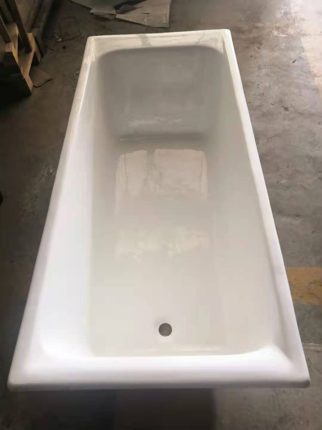 出口订单嵌入式铸铁浴缸 酒店浴缸
