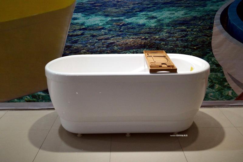独立浴缸/椭圆形独立浴盆/保温浴缸家用小浴缸日式小户型