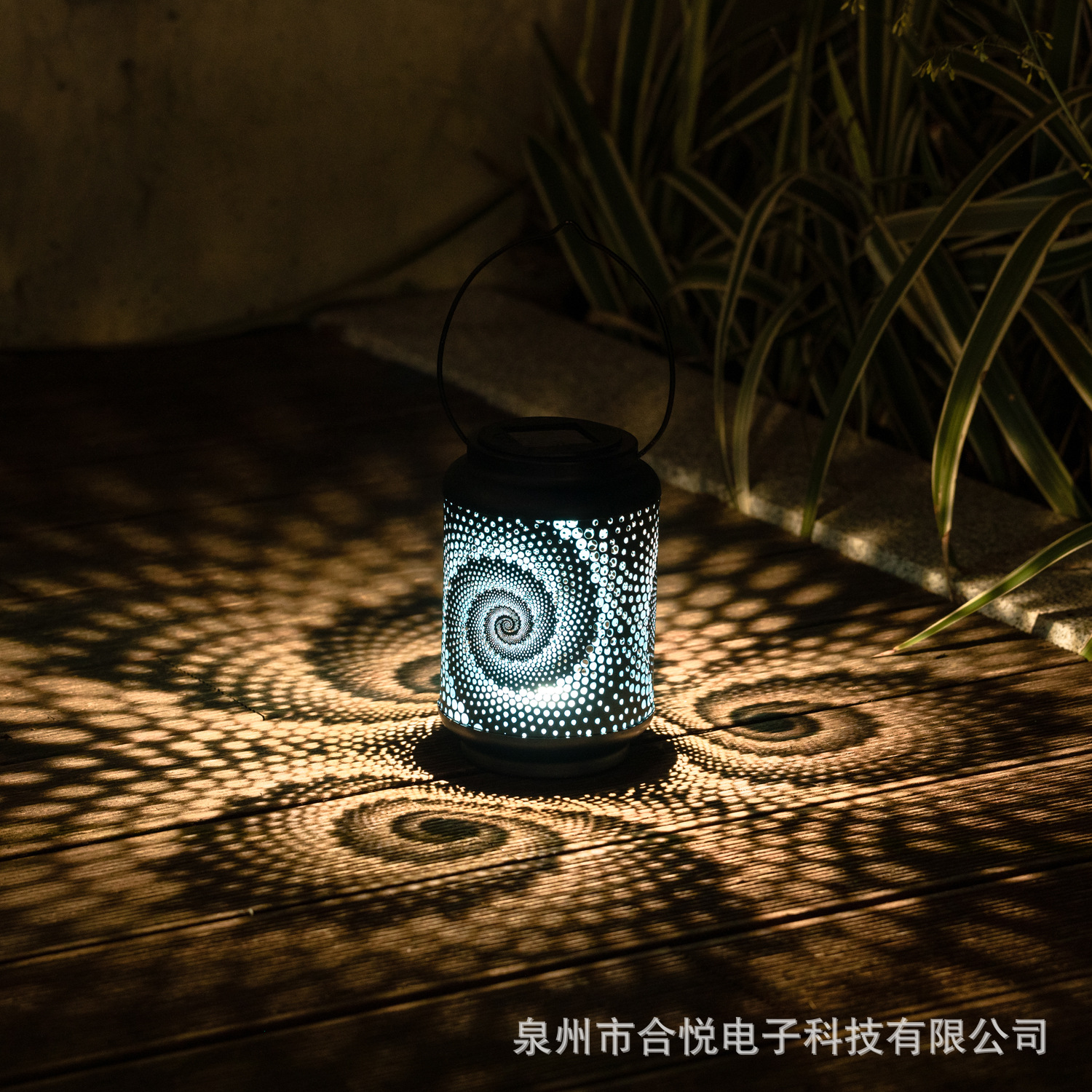 3D蜗牛灯小夜灯创意铁件灯花园户外星空灯网红梦幻浪漫台灯草坪灯