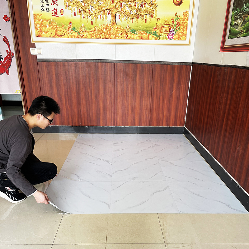 地板贴自粘塑料地板革加厚耐磨防水石塑地板pvc地垫家用厨房地贴