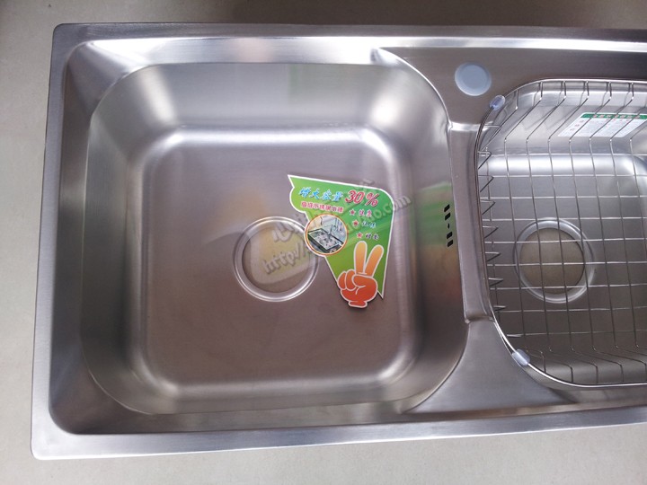 冠爵不锈钢厨房水槽套餐洗碗池菜盆双槽拉丝45度斜边加厚水槽7843