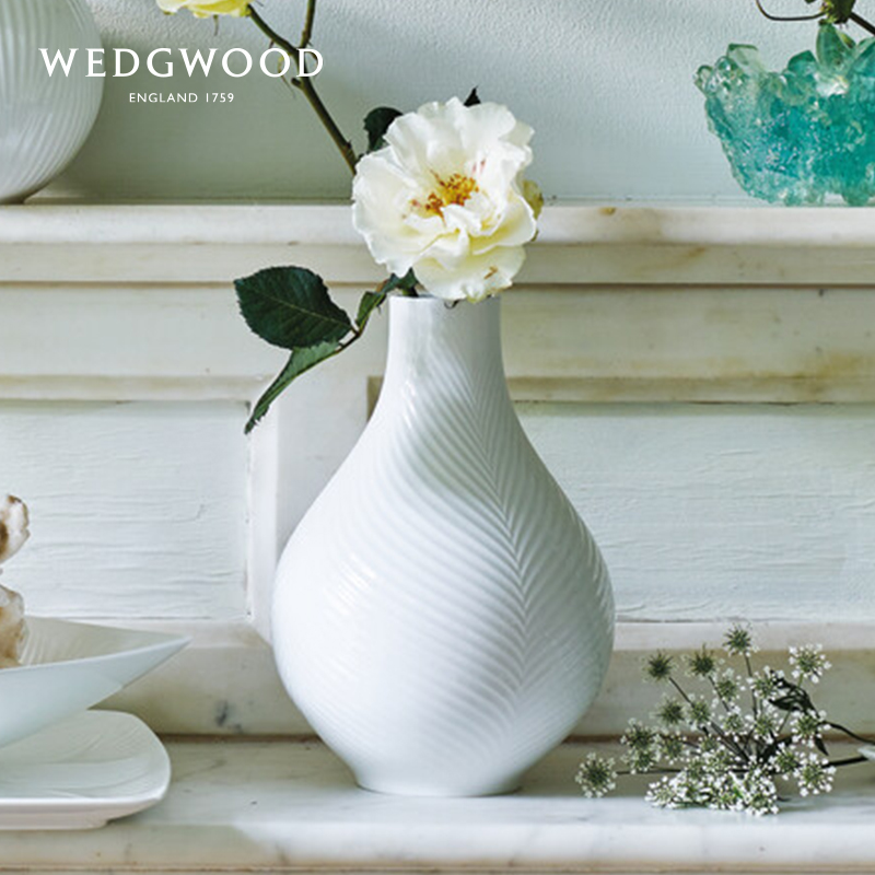 WEDGWOOD玮致活雅韵骨瓷花瓶欧式风格窄口花瓶摆件客厅插花瓶纯色